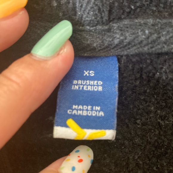 SOLD Old Navy hoodie - Picture 4 of 4